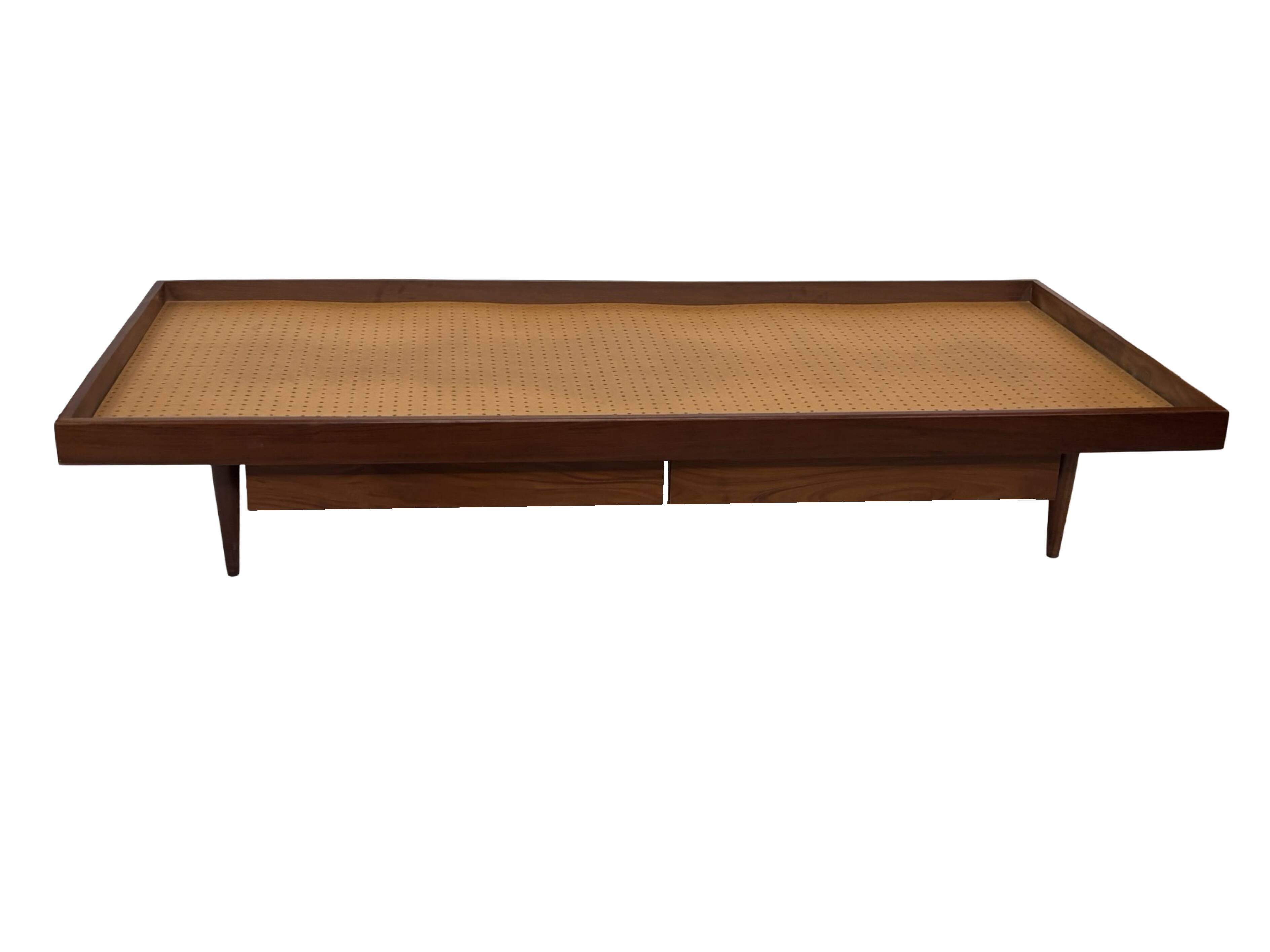 Vintage mid century daybed in teak design with drawers