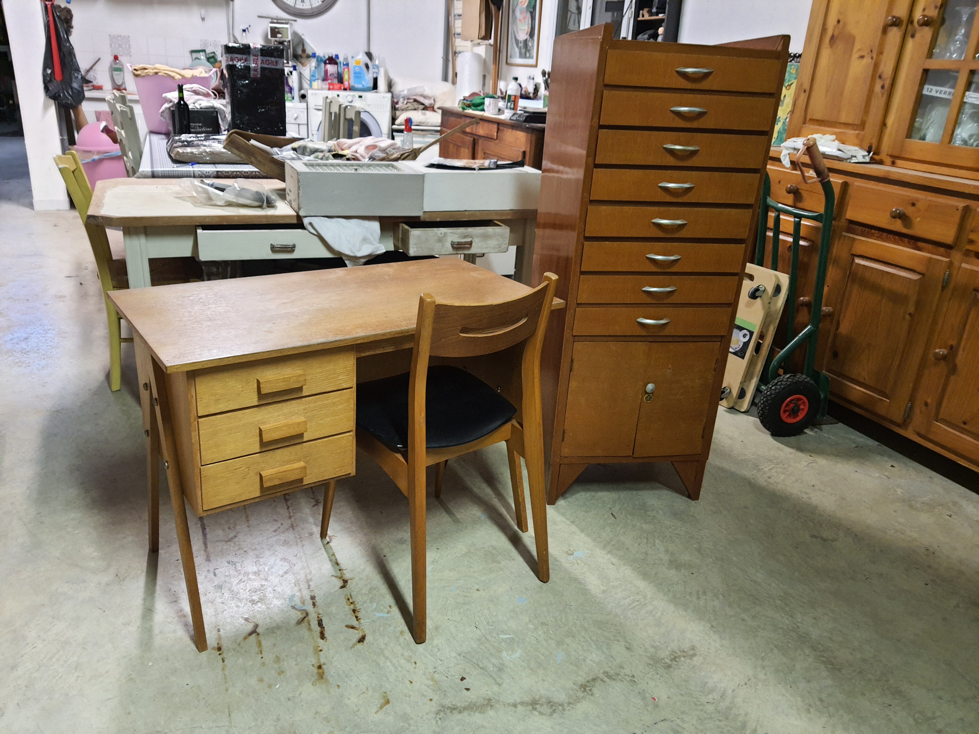 Vintage desk compass feet