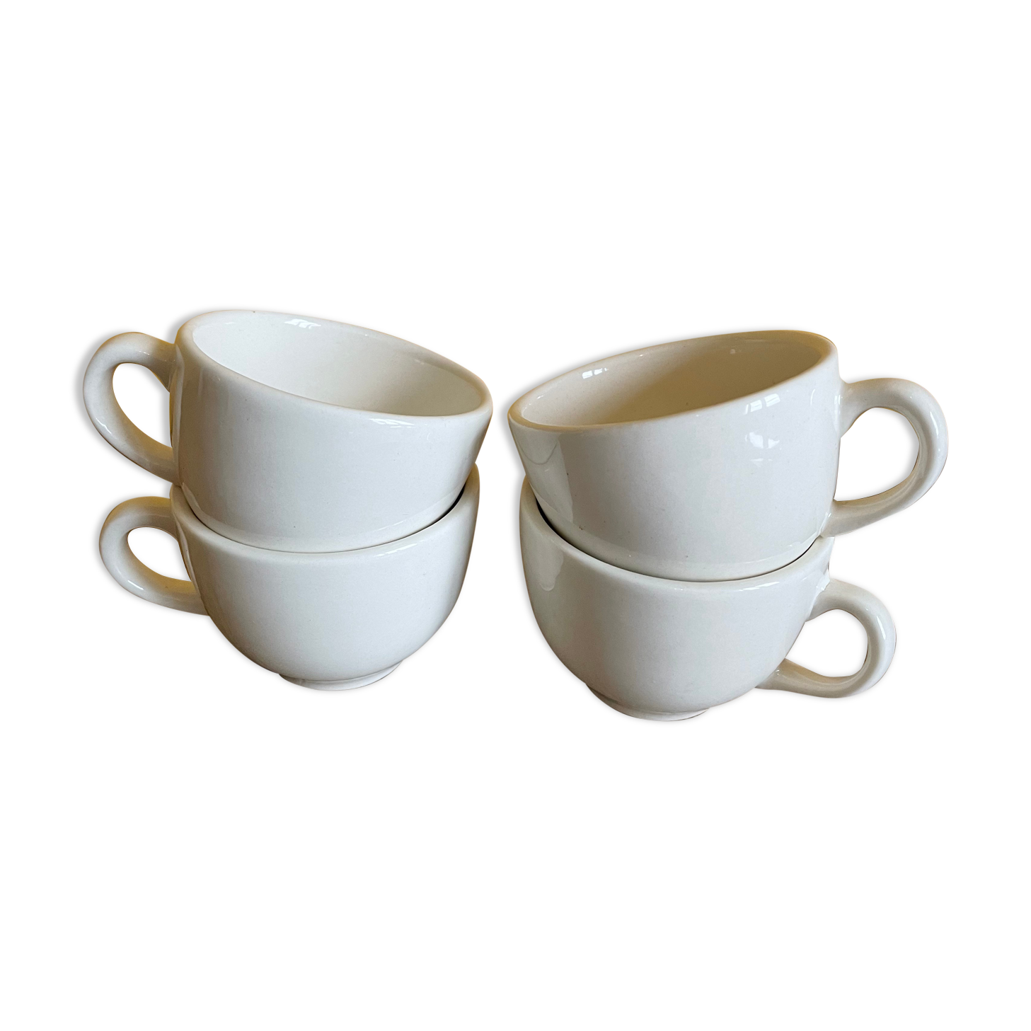 Set of ceramic cups