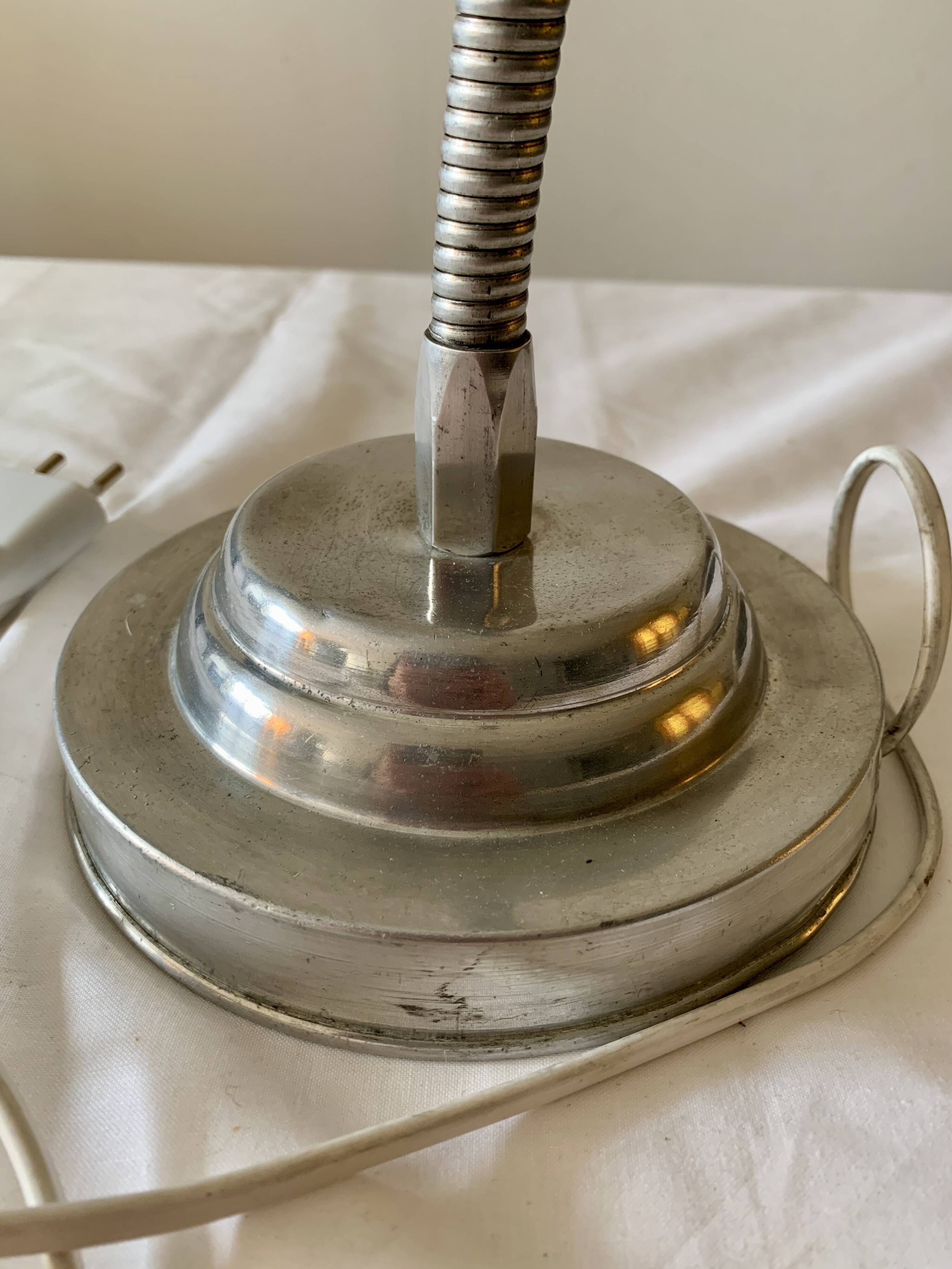 Flexible all-aluminum workshop lamp