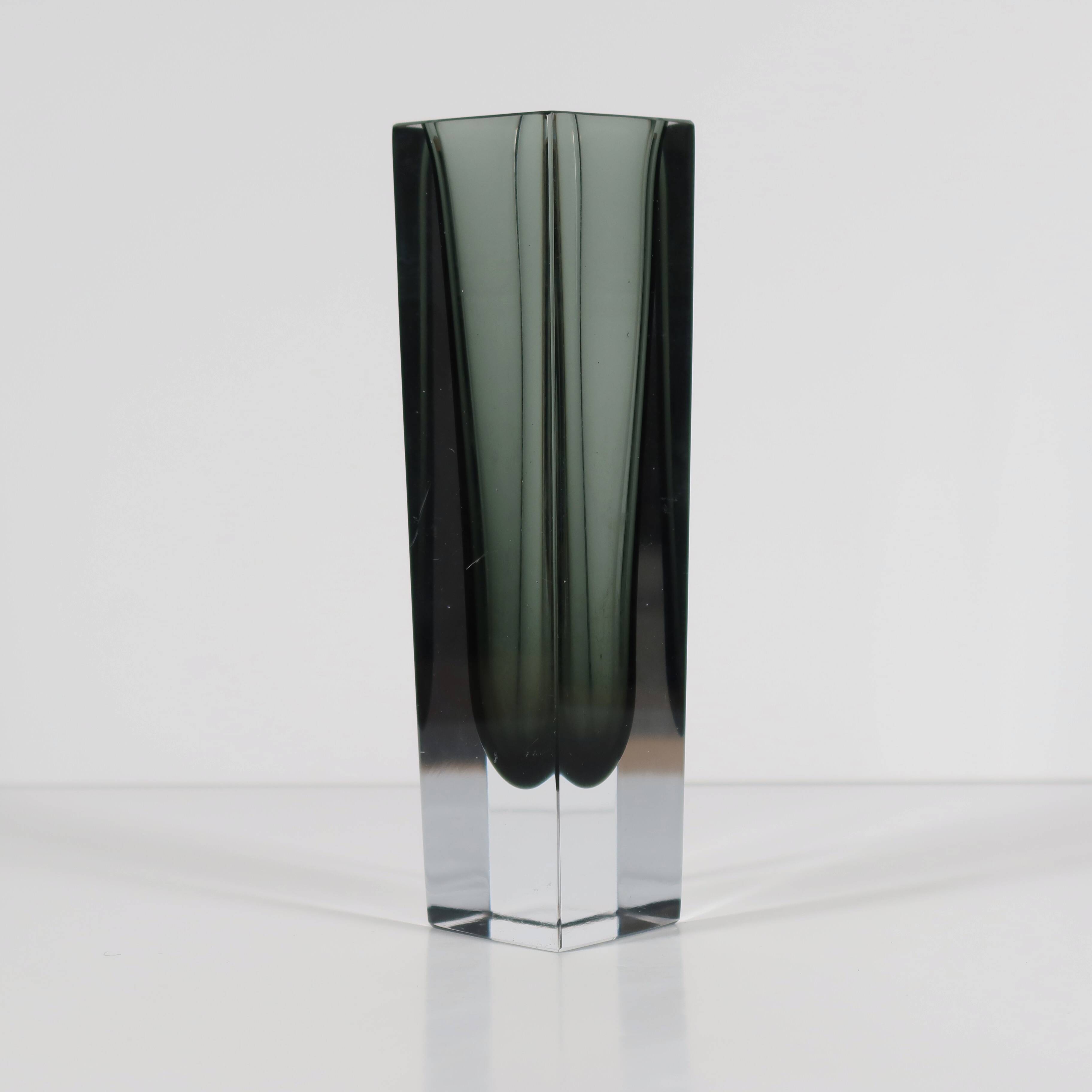 Murano Sommerso Soliflore Vase with Geometric Facets, 1970s