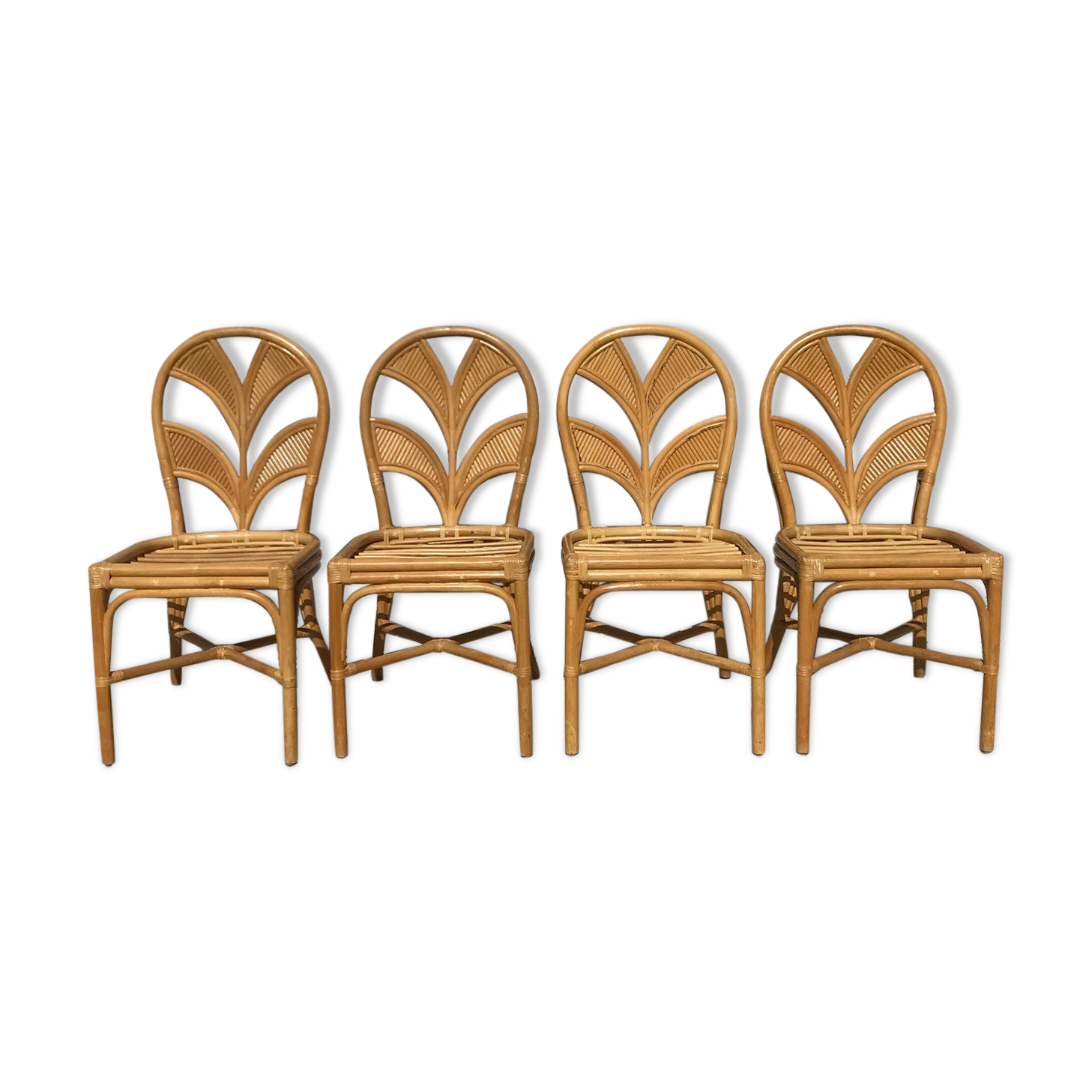 Set of 4 rattan chairs