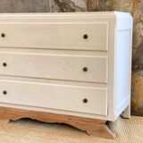 Chest of drawers in oak feet mustache