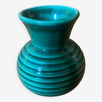 Vase en céramique verte