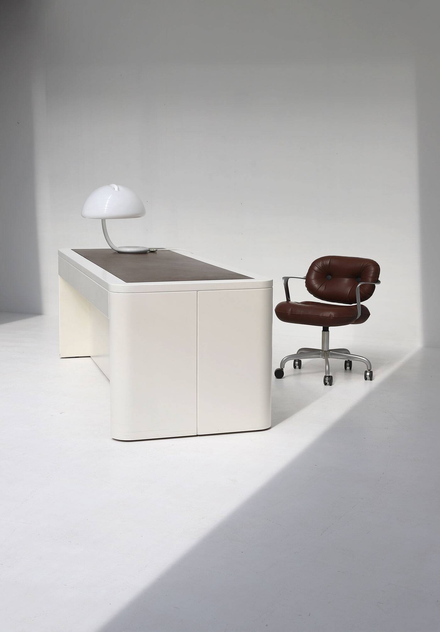 Frank De Clercq large space age desk 1972, Belgium