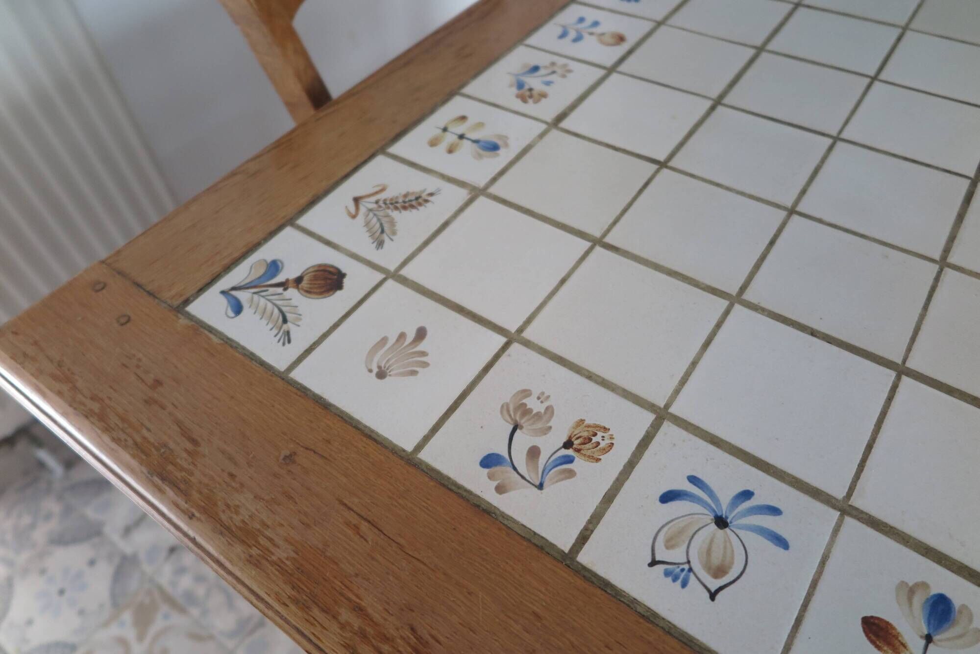 Handcrafted solid oak table