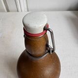 Bouteille en grès