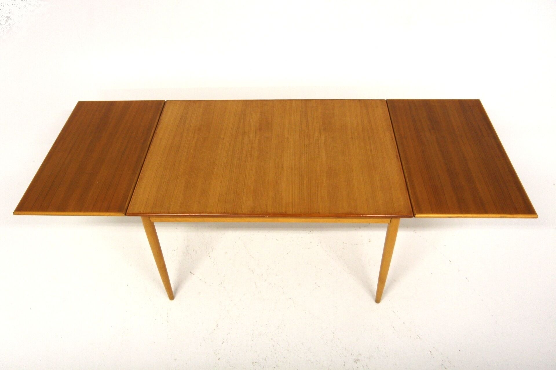 Table de salle à manger "portefeuille" en teck, Suède, 1960