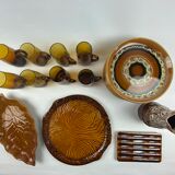 Service de table depareille - verrerie, grès et faïence - 8 couverts -21 pièces