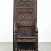 Unique 18th-century English oak wainscot chair with amazing woodcarving