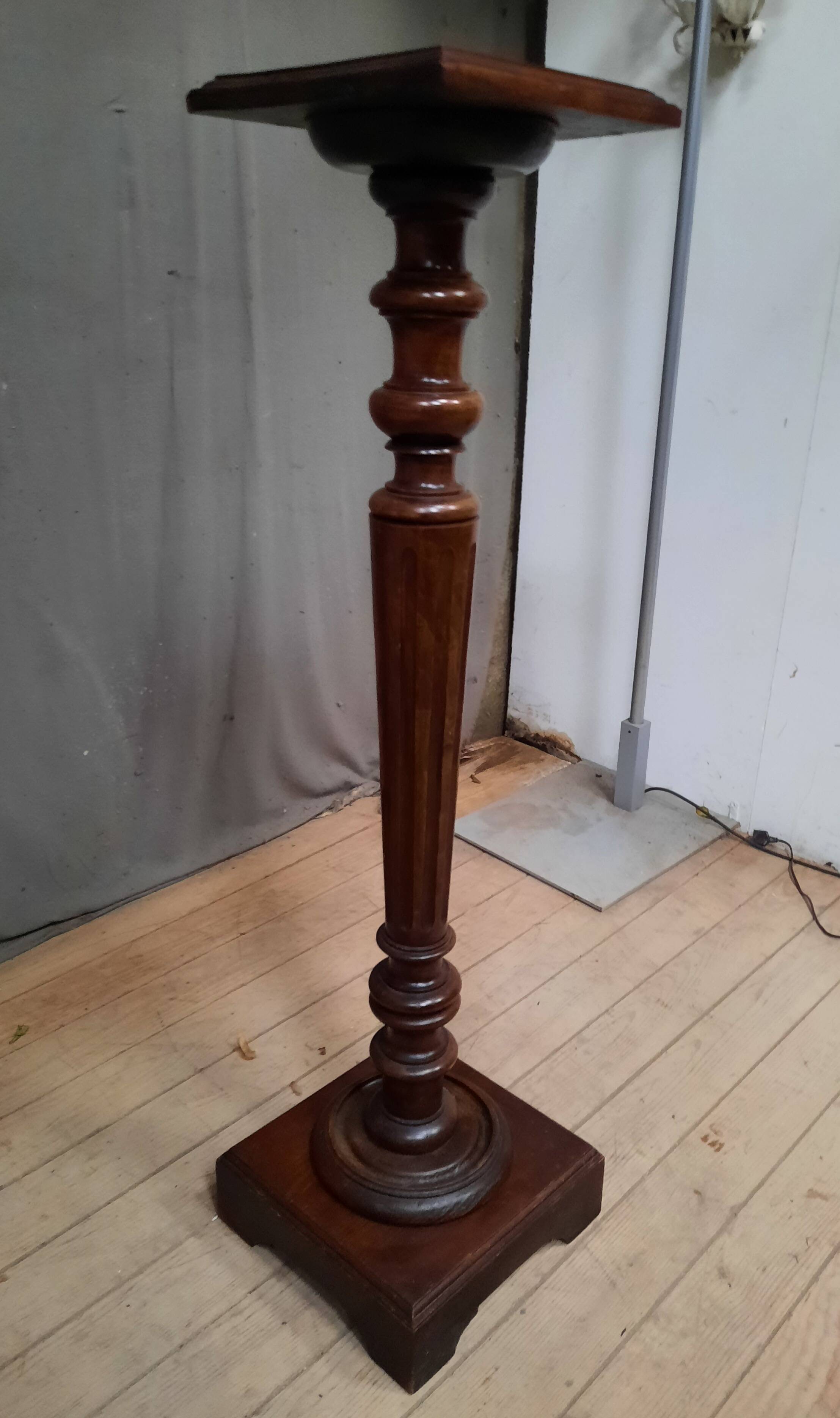 Louis XVI style pedestal table
