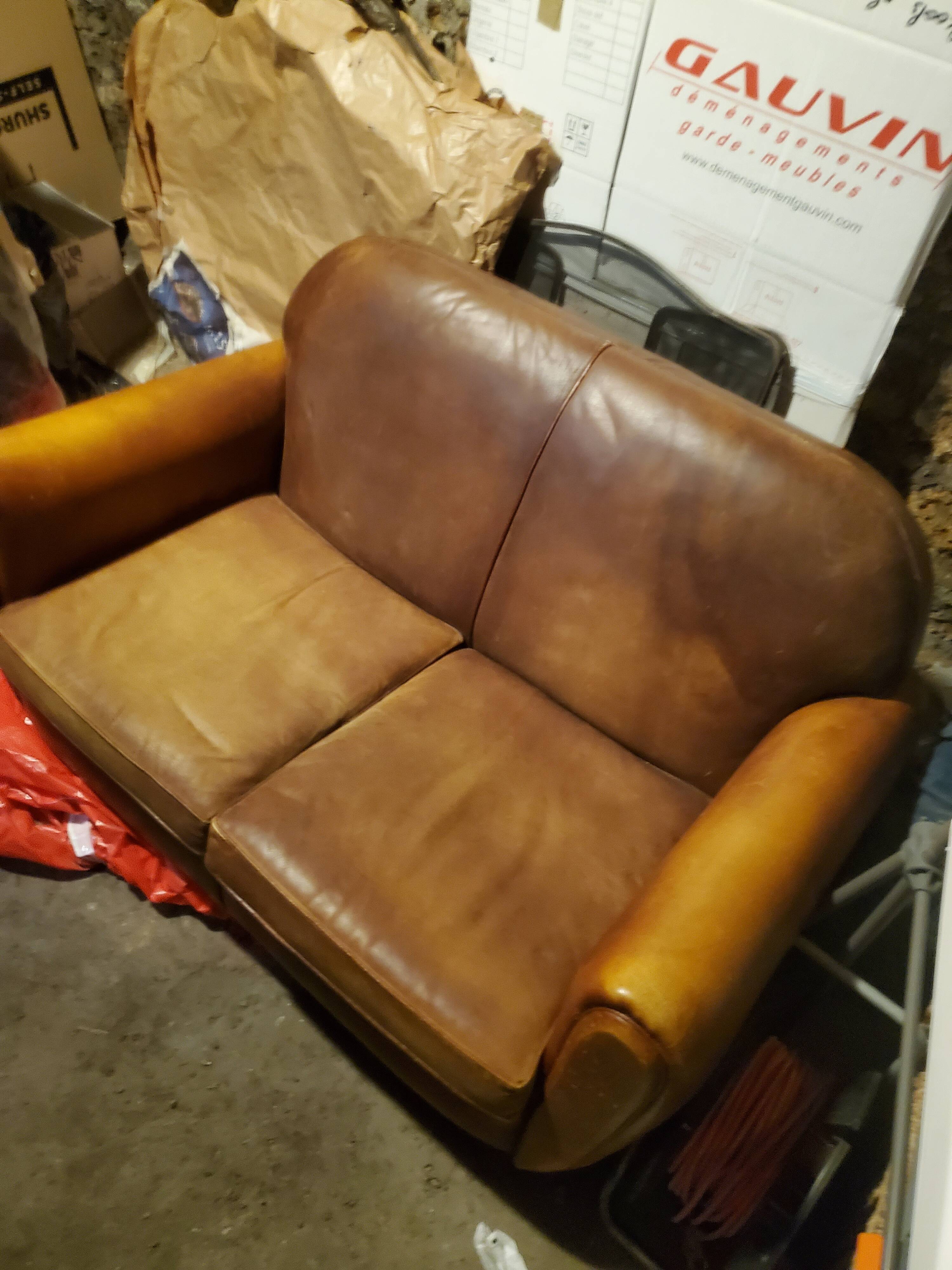 2-seater havana leather bench dimensions (in m): 1.30x0.75x0.75