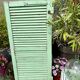 Ancienne persienne bois couleur vert mint