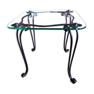Table d'appoint des années 50 en fer forgé et plateau en verre