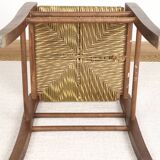 Tabouret vintage, carré, en bois massif, siège en paille.