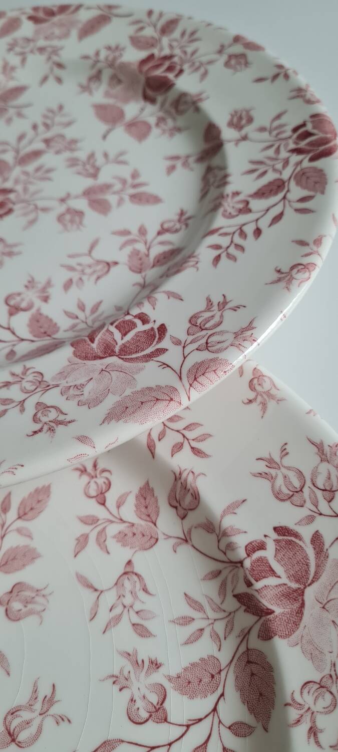 Service of 6 English earthenware plates