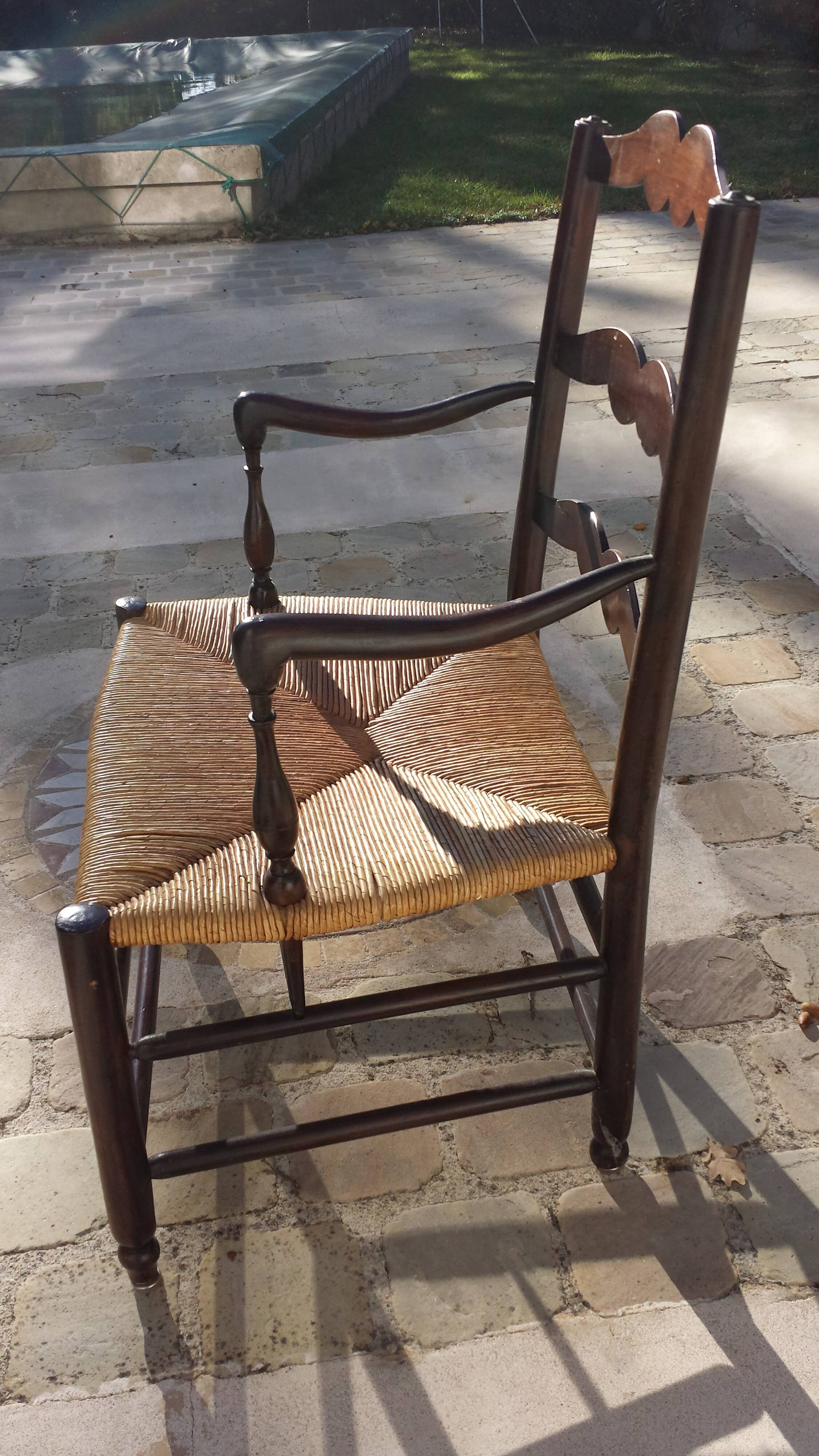Old Provençal straw chair