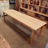 Farmhouse table