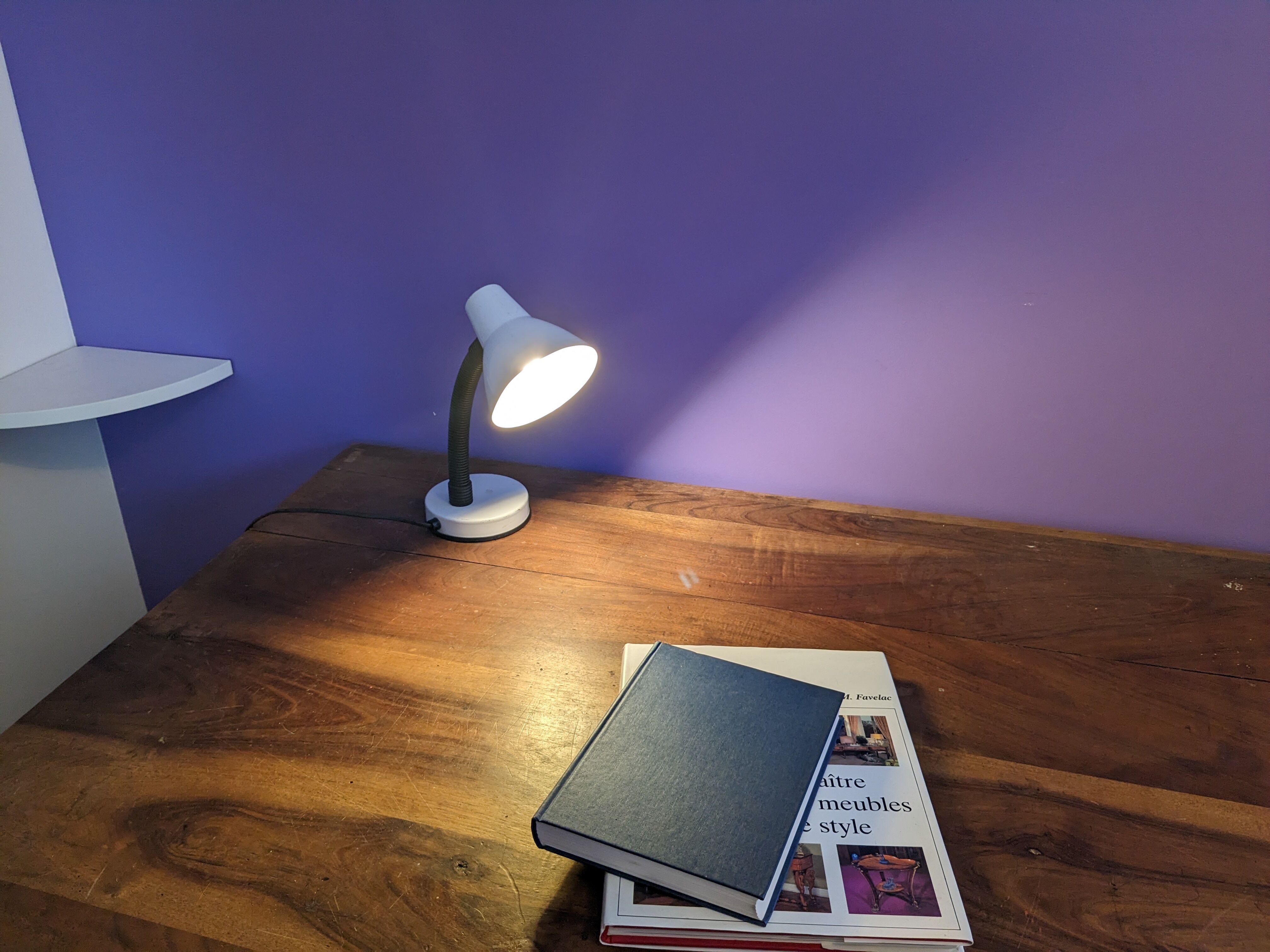 Vintage desk lamp by Veneta Lumi