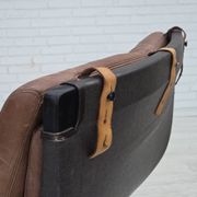 Années 1970, design suédois de Bruno Mathsson, modèle « Pernilla », cuir.