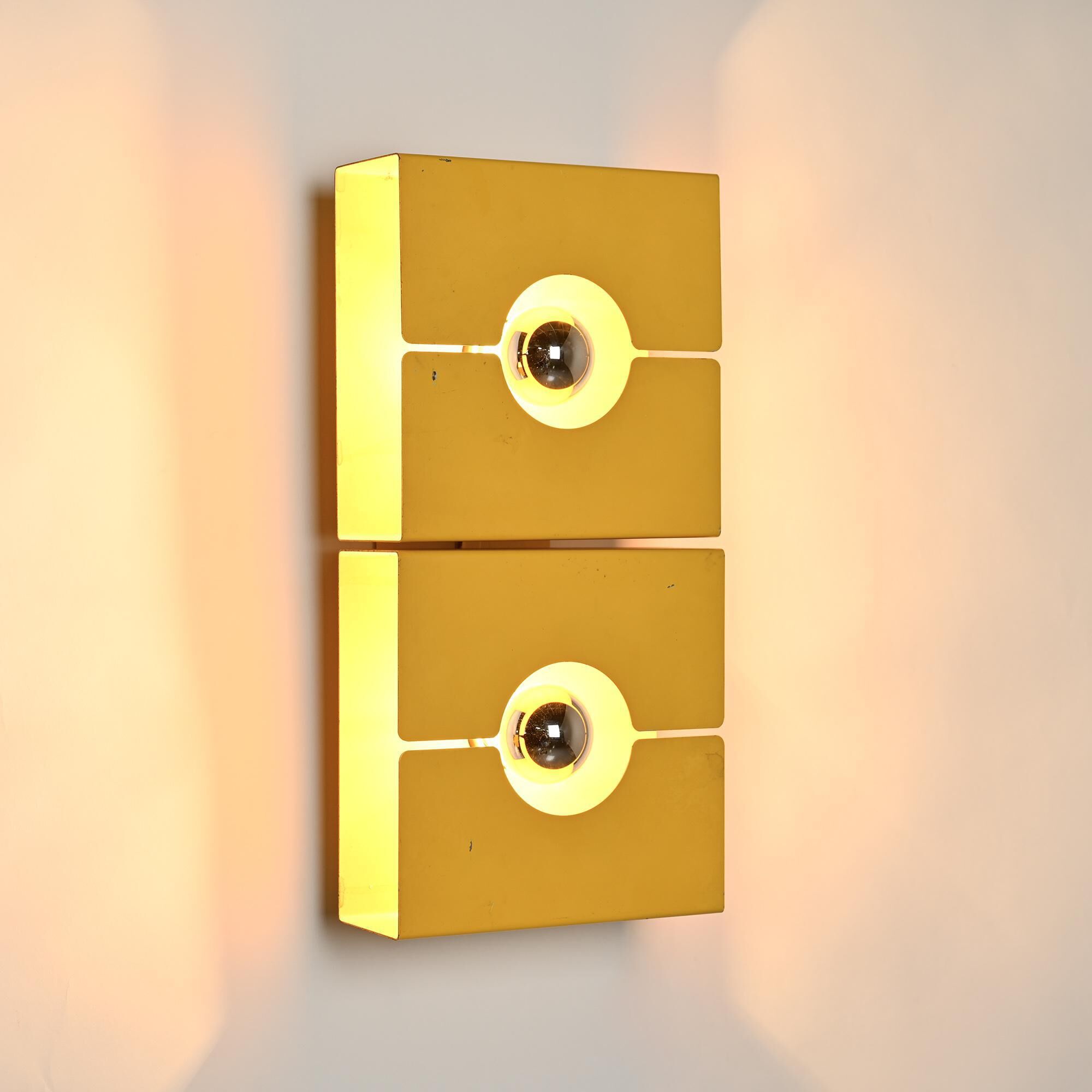 Wall light model 2091/2 by Pierre Disderot, circa 1960.