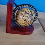 Globe bookend set