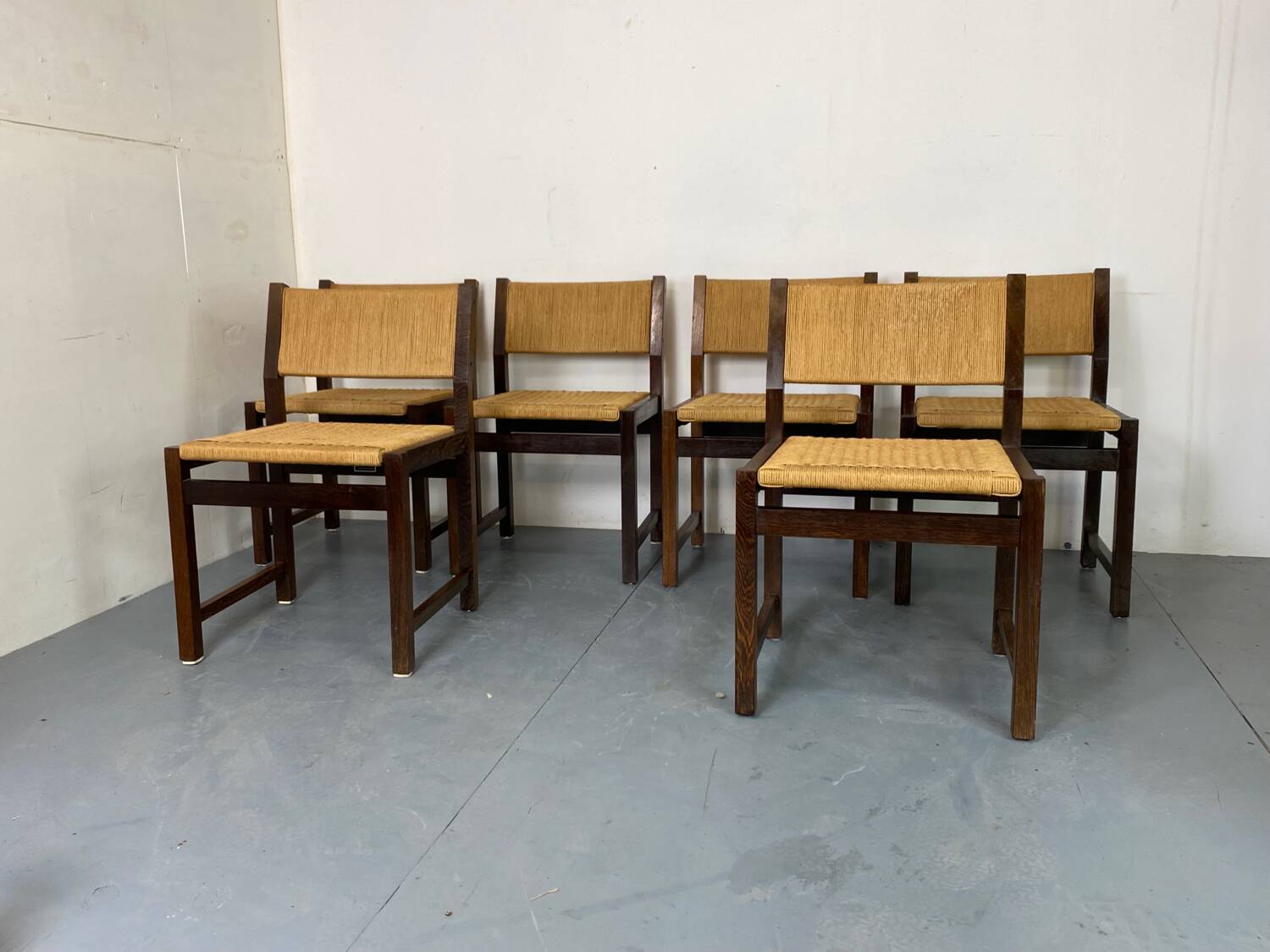 Chaises rustiques modernistes en bois et corde de papier, années 1970, lot de 6