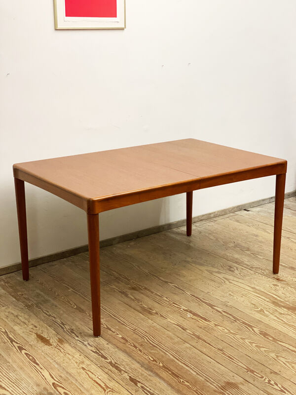 Table À Manger En teck Du milieu Du Siècle Extensible Par H.W. Klein Pour Bramin, Années 1950, Danemark