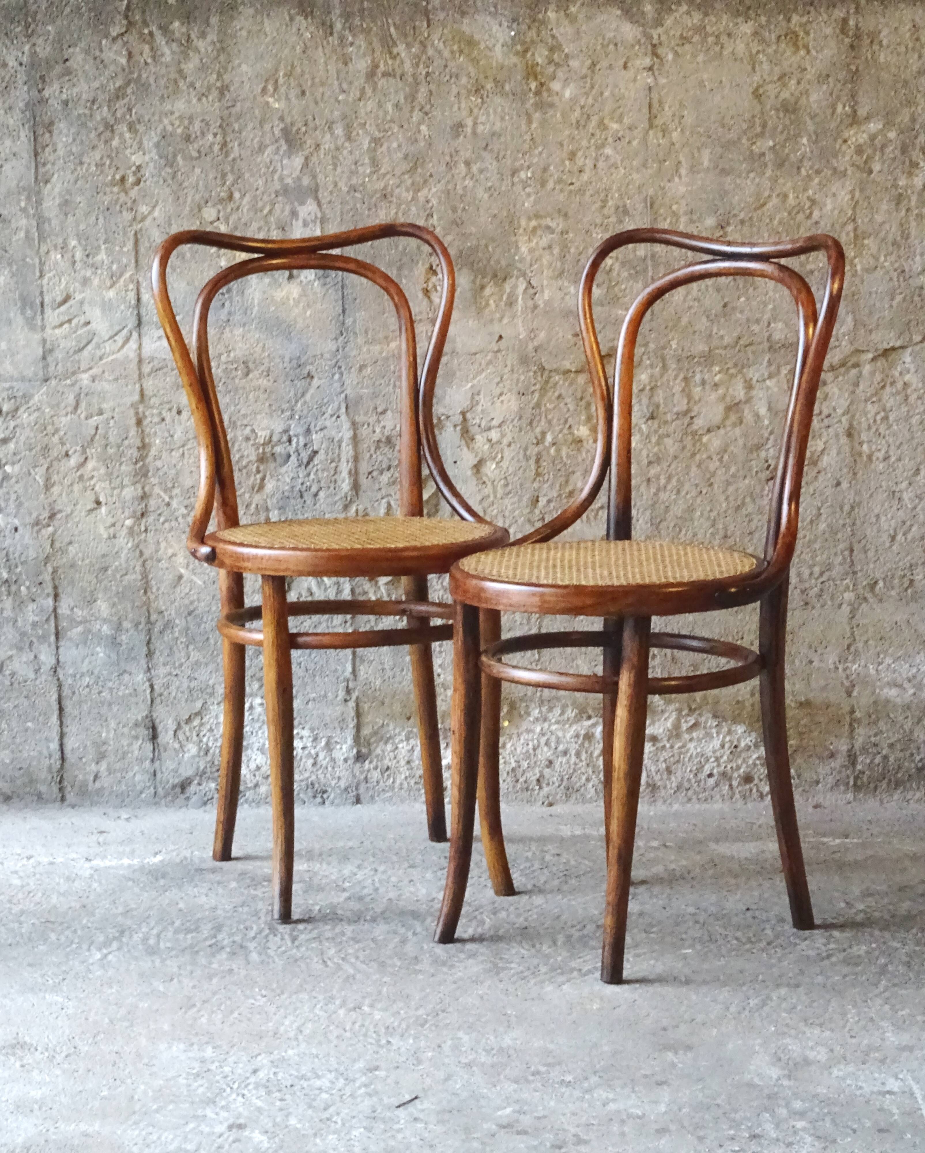 Kohn bistro chair No. 55 circa 1910, not Thonet.
