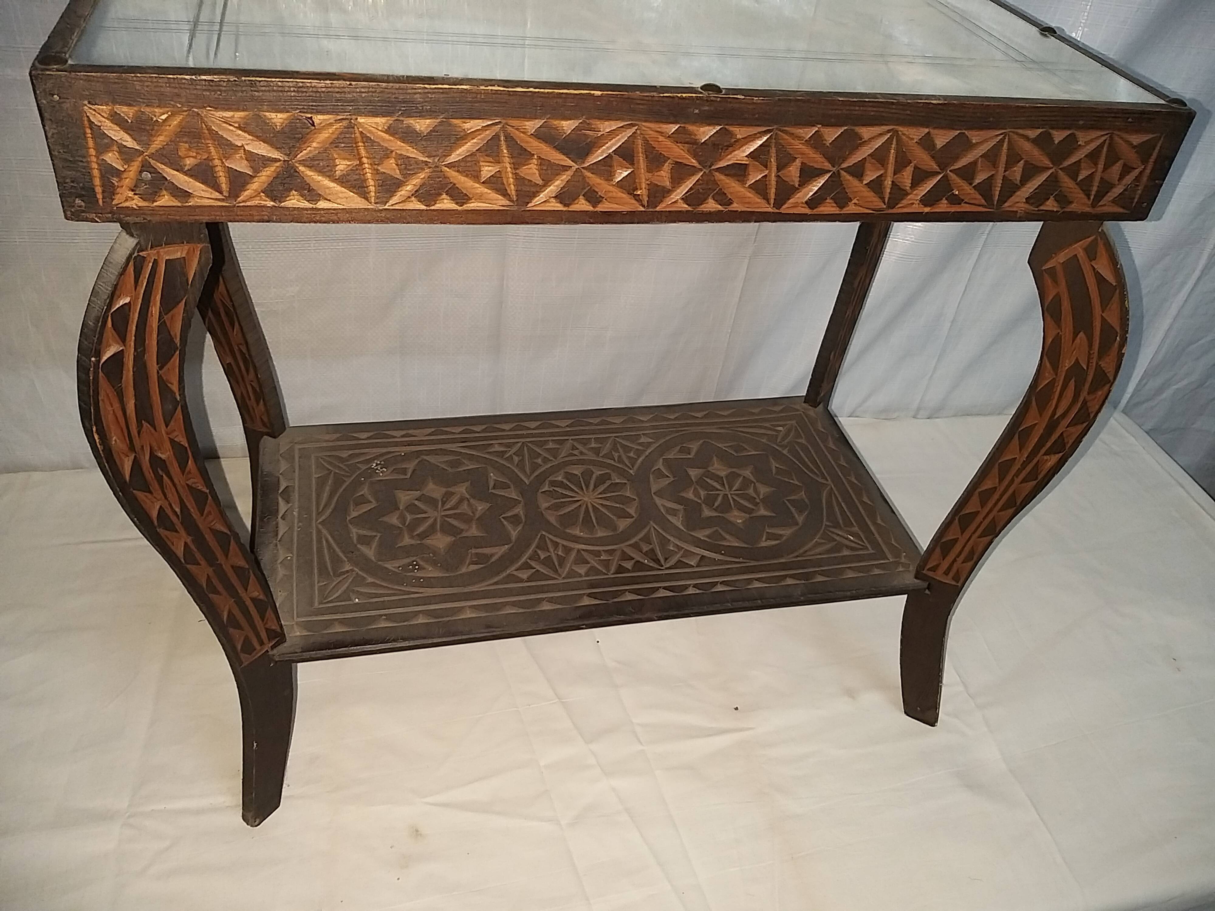 Table d'appoint avec miroir