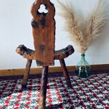 Antique tripod chair