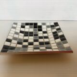 Empty pocket mosaic gray white black