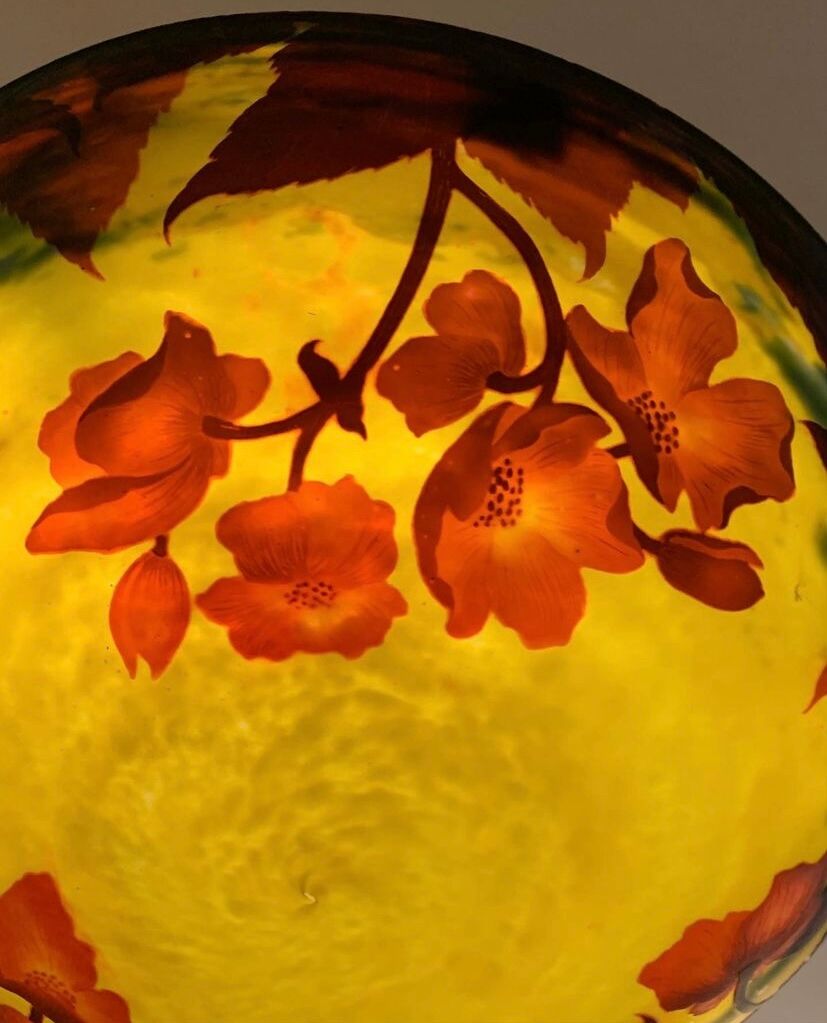 Chandelier glass paste decorated with poppies