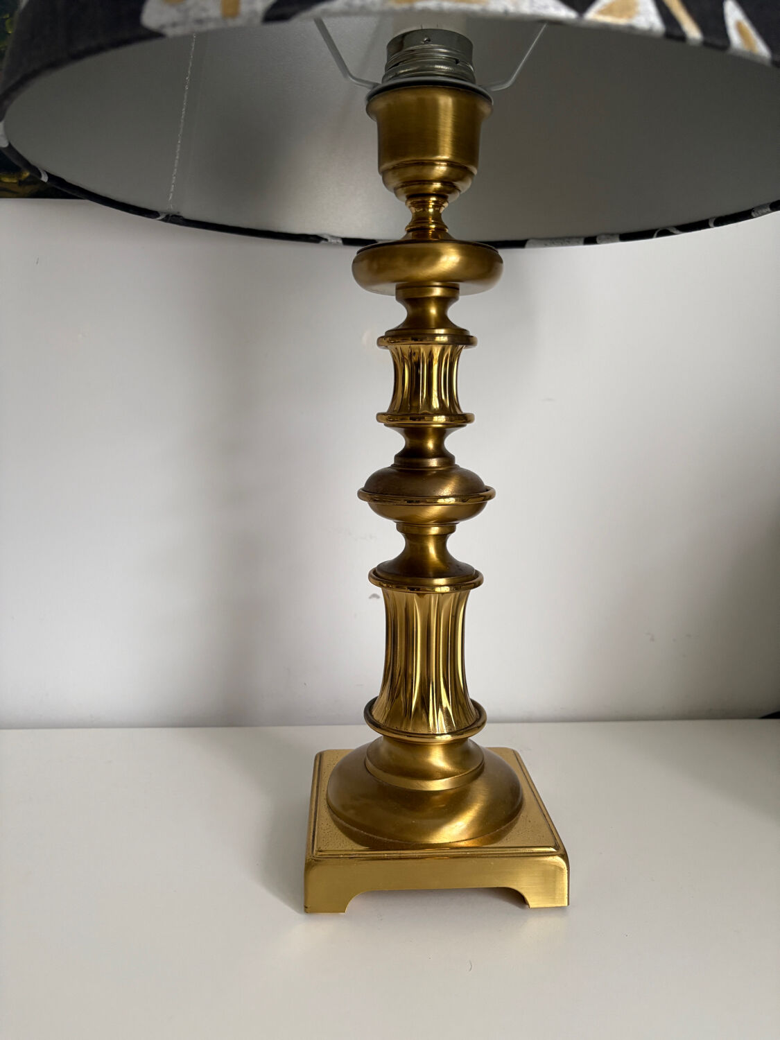 Vintage Mid-Century Brass Table Lamp