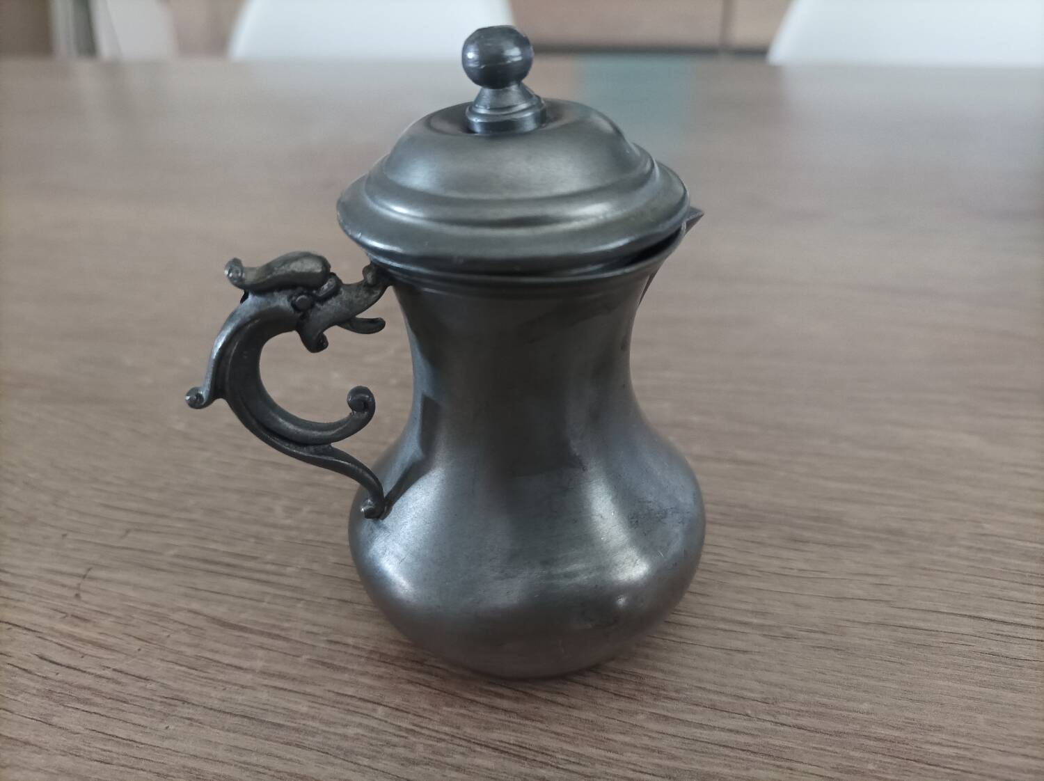 Miniature carafe