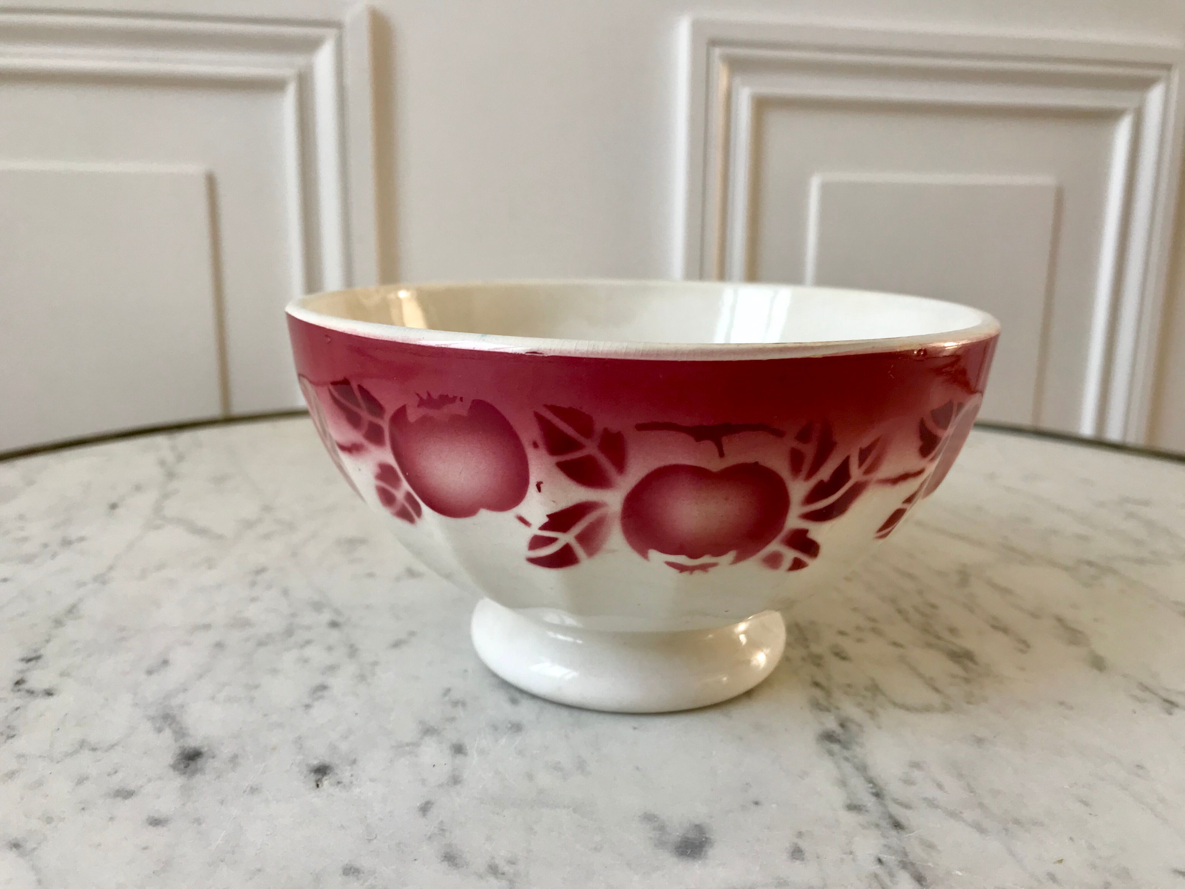 Terre de Fer bowl Badonviller pink early twentieth century