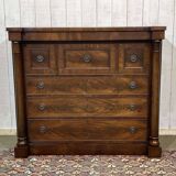 19th century Victorian mahogany chest of drawers