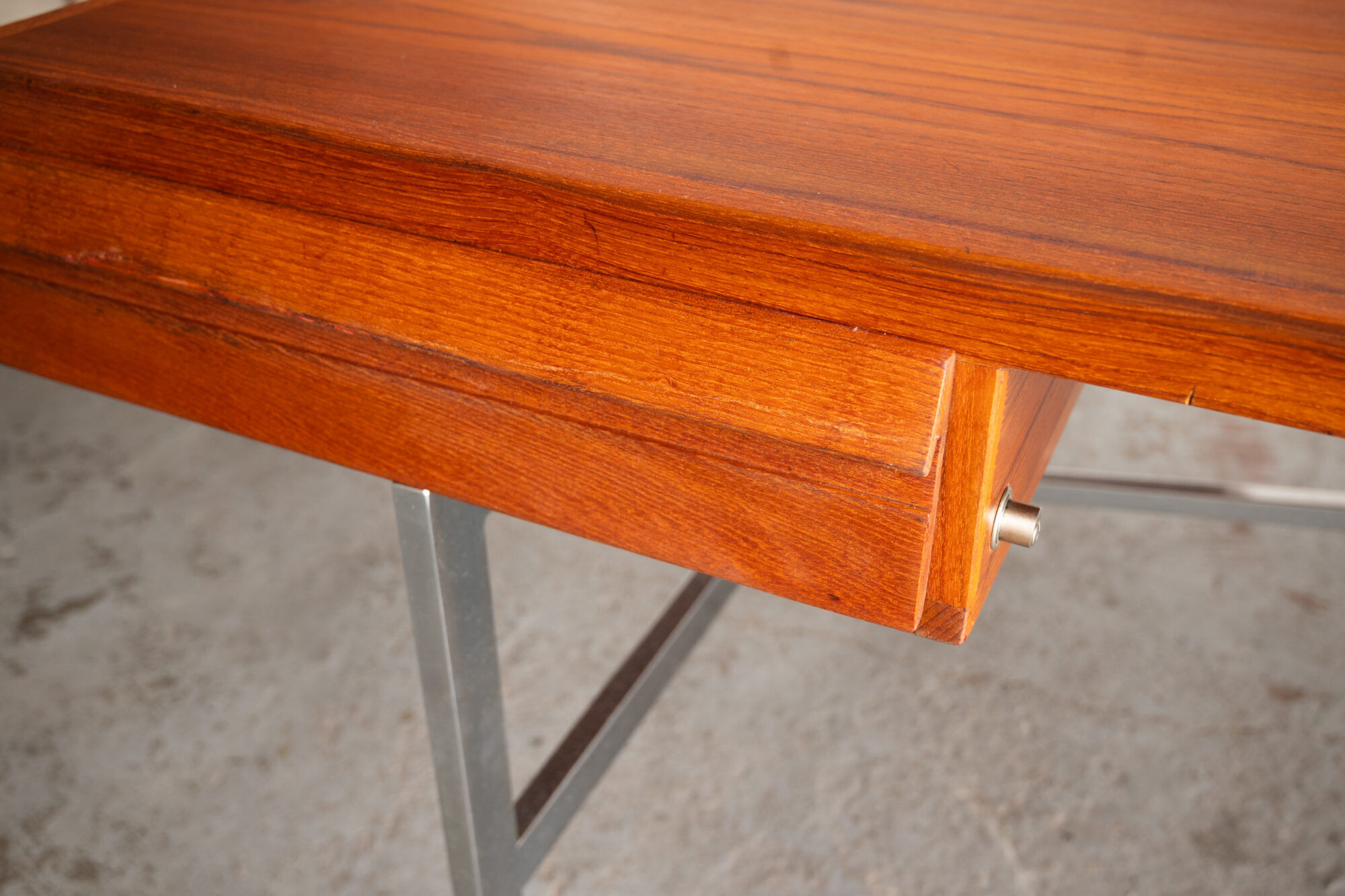 Writing desk by Illum Wikkelso