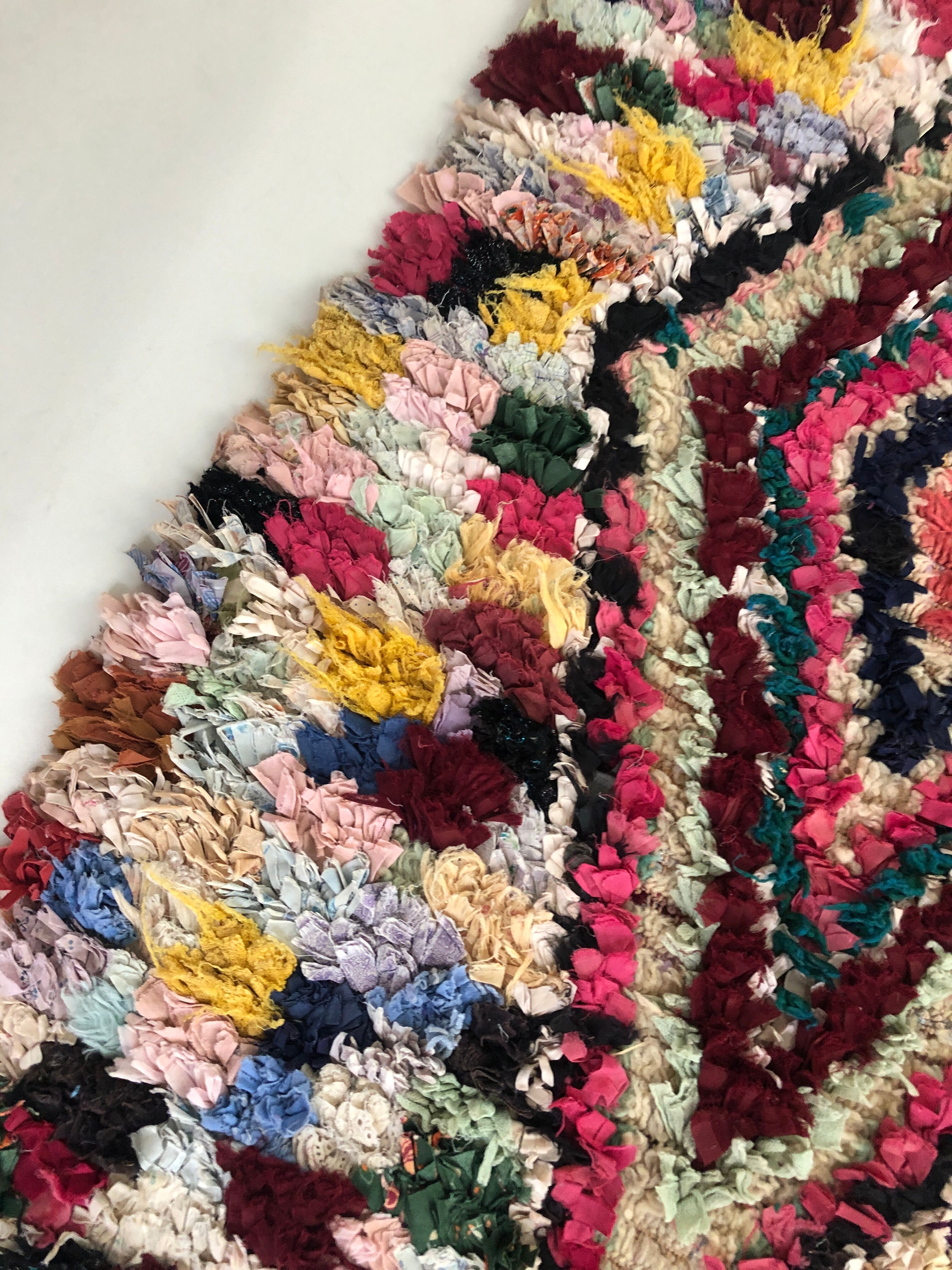 Moroccan Berber carpet Boucherouite 3.05x0.90m