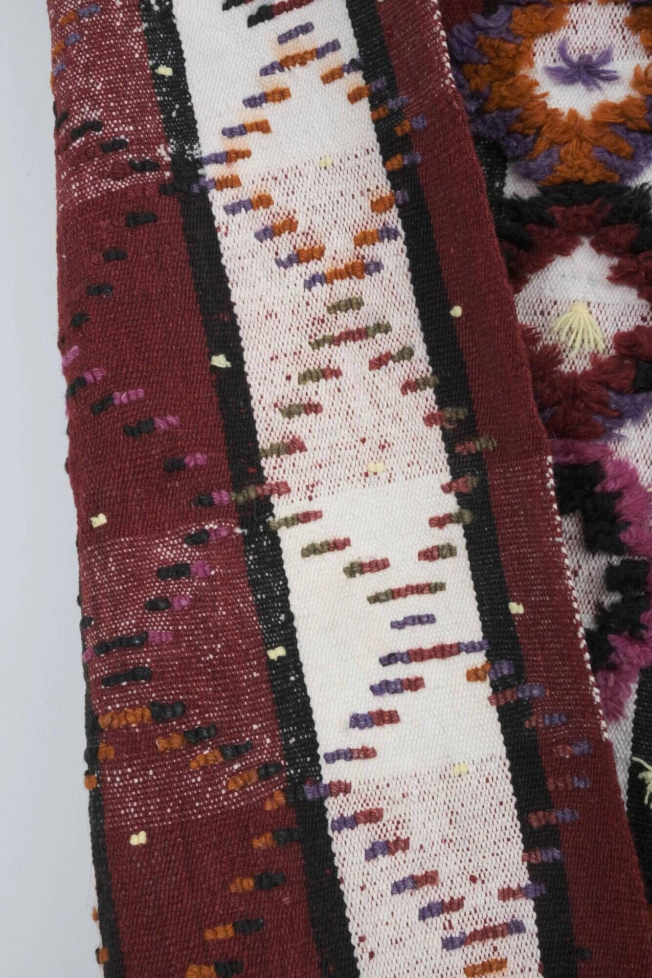 Vintage Turkish kilim, handwoven, 156x215 cm.