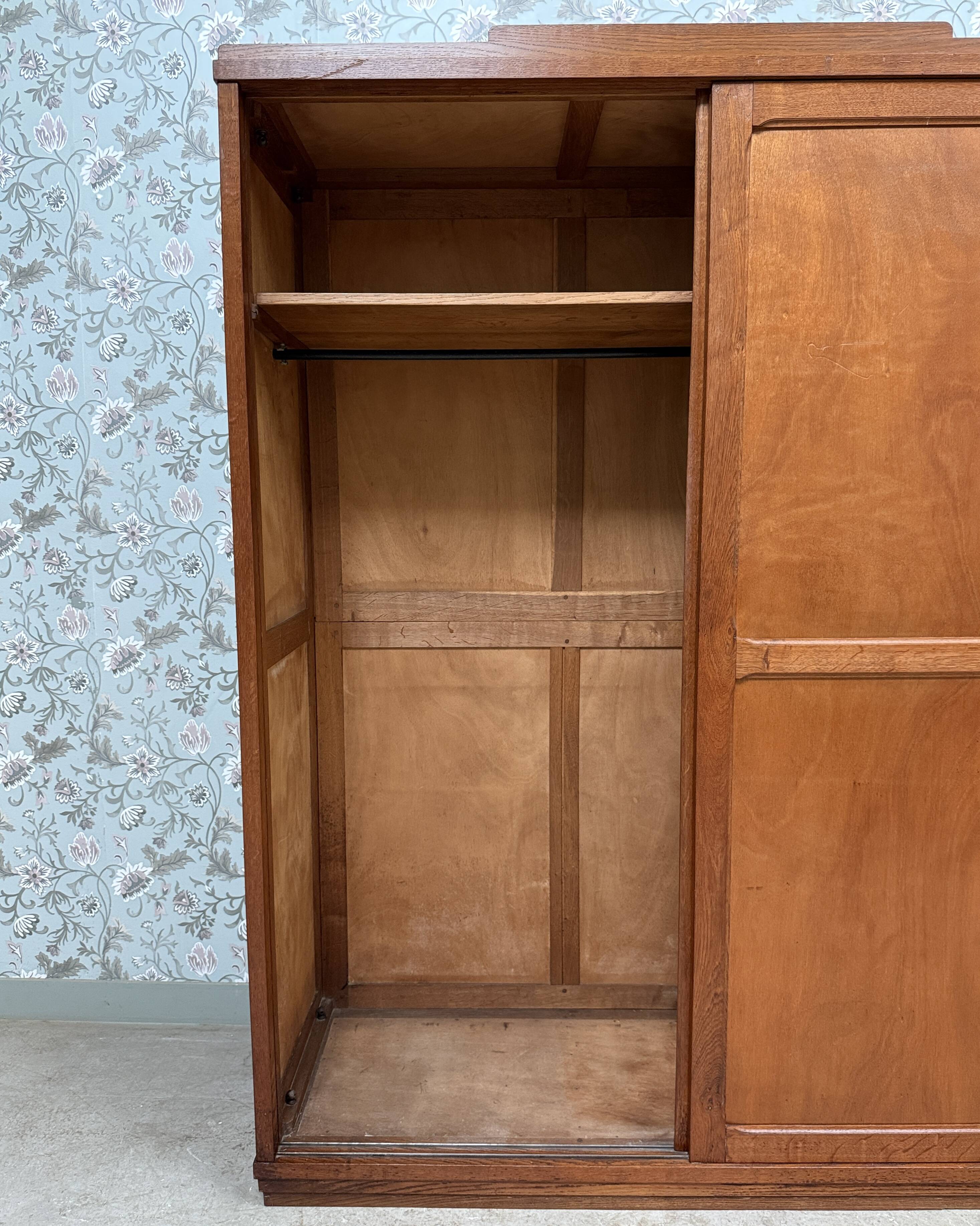 Large Parisian wardrobe with sliding doors