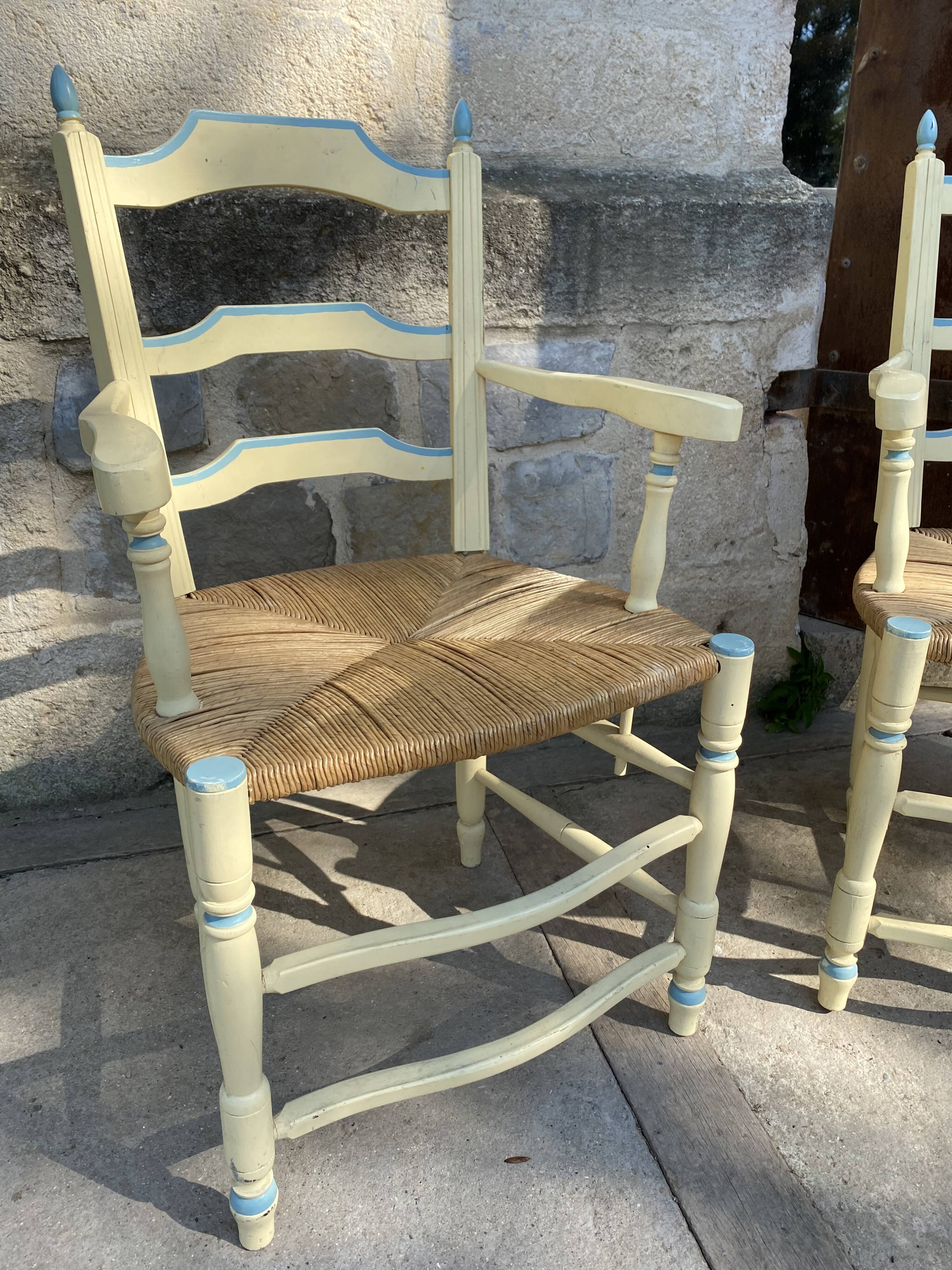 Pair of mulched armchairs Provence