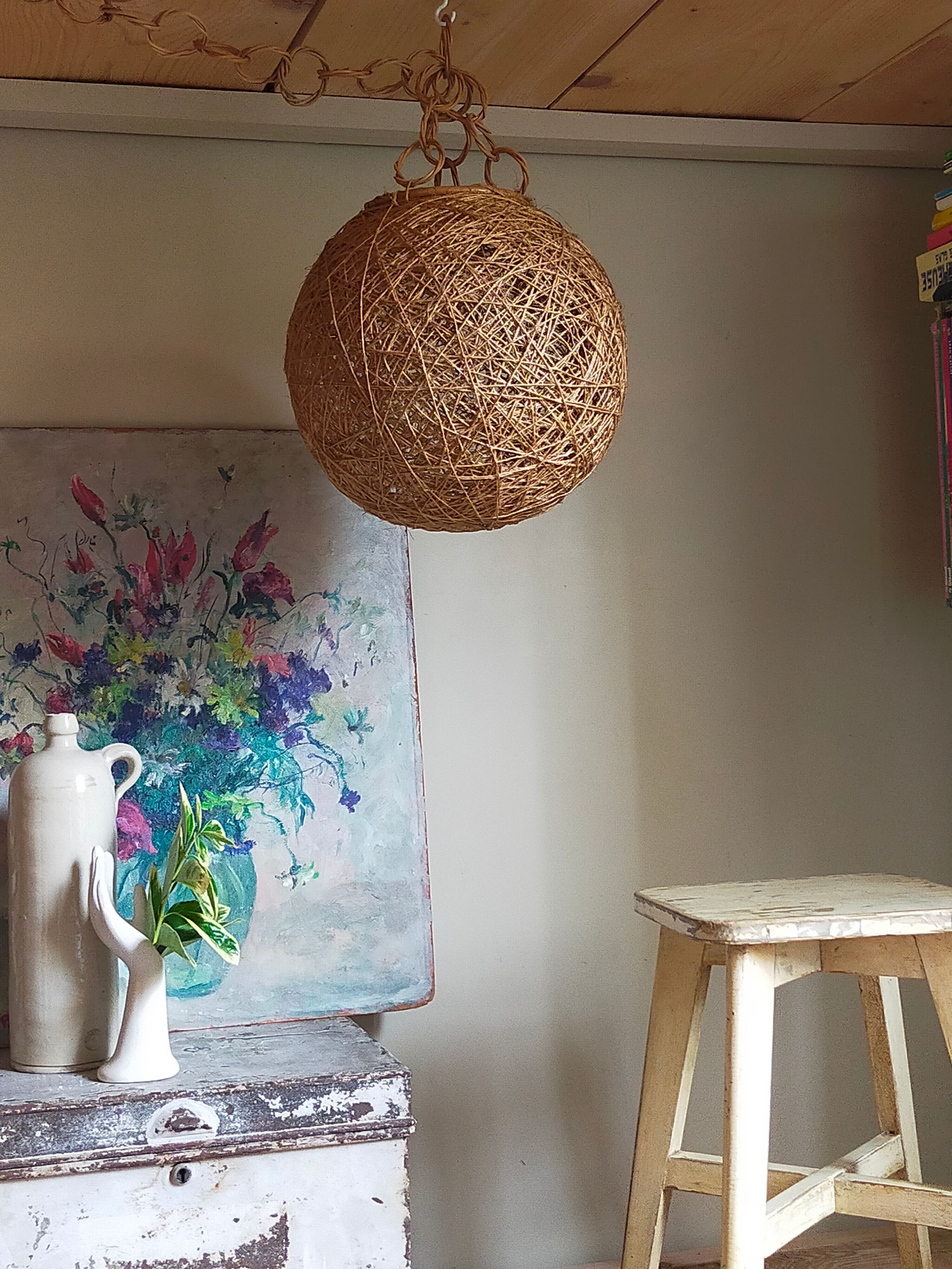 Lampshade suspension vintage wicker ball and natural string