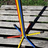 Hanger Parrot 80s child