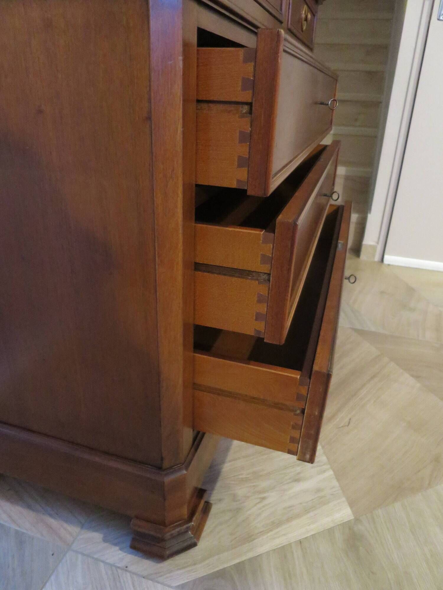 Rare - Pretty Louis Philippe chest of drawers – Mahogany – 5 drawers – 4 locks – Barn furniture
