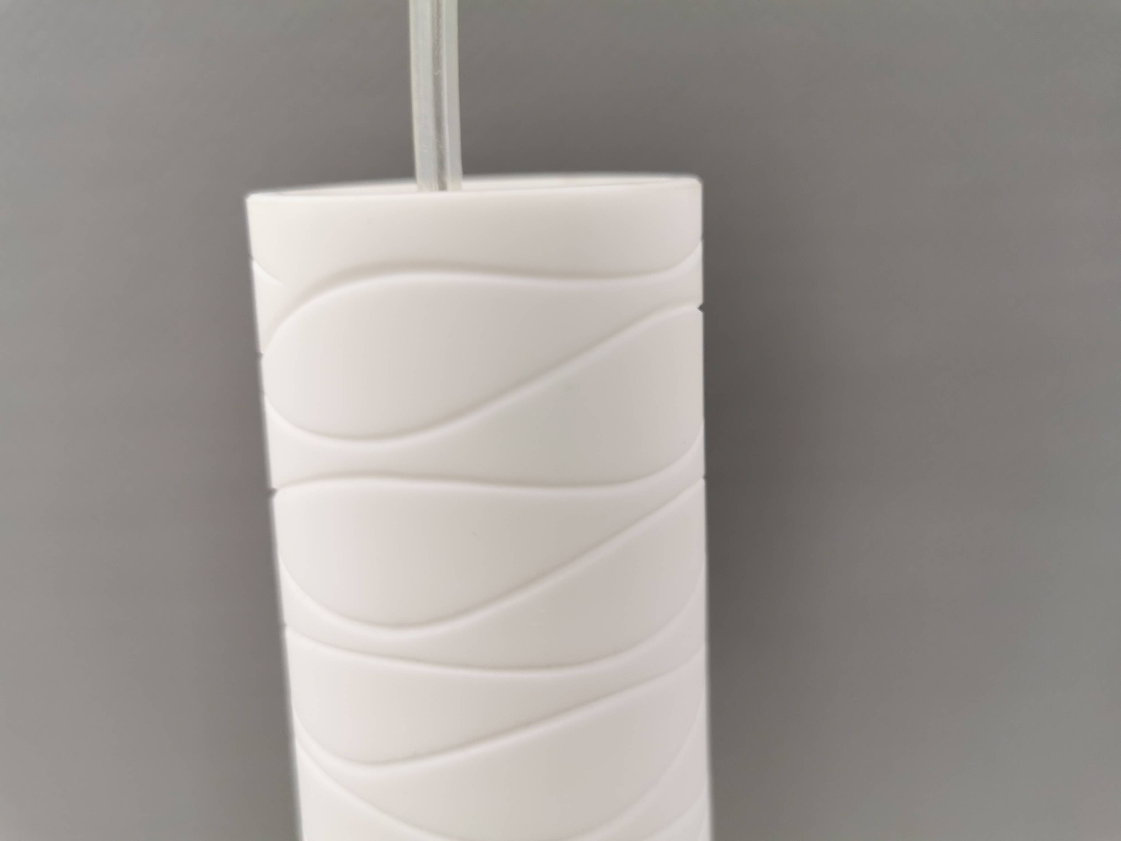 Hanging lamps in handmade/mouth-blown white Murano glass, Italy 1990s