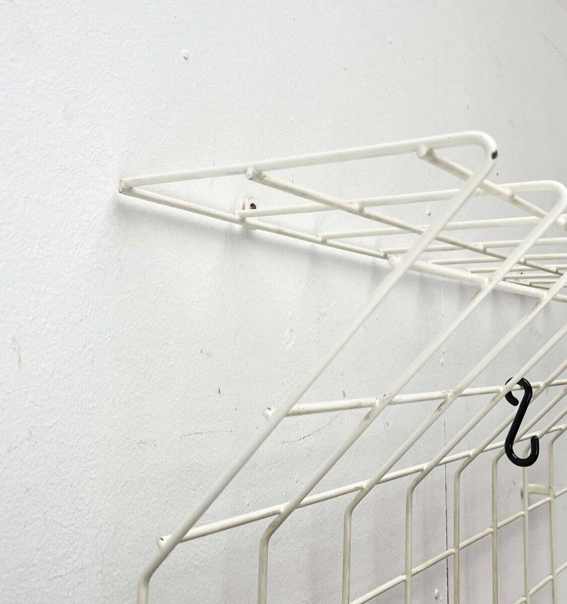 Minimalist white wire coat rack from mid-century Germany, 1960s.