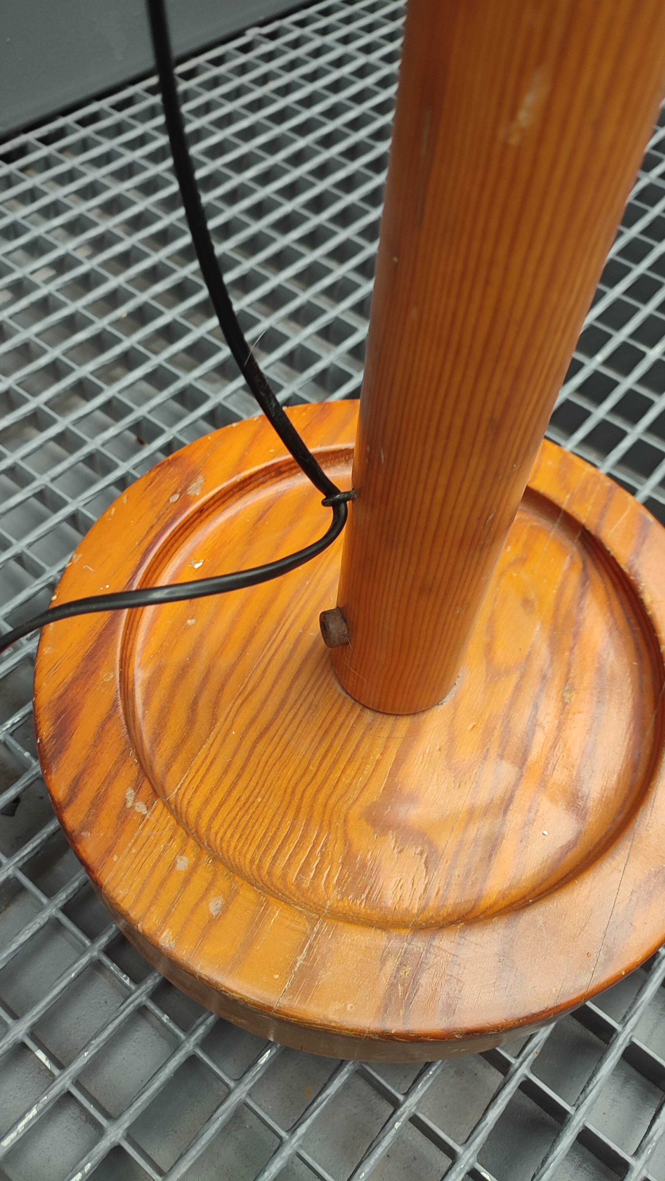 80s pine floor lamp