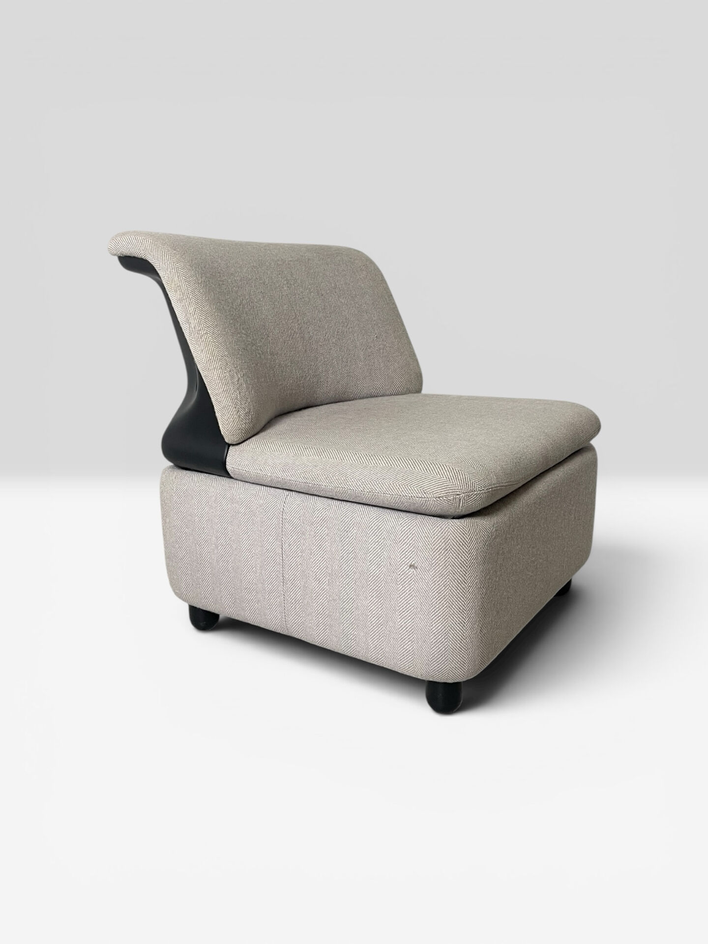 Armchair 1980