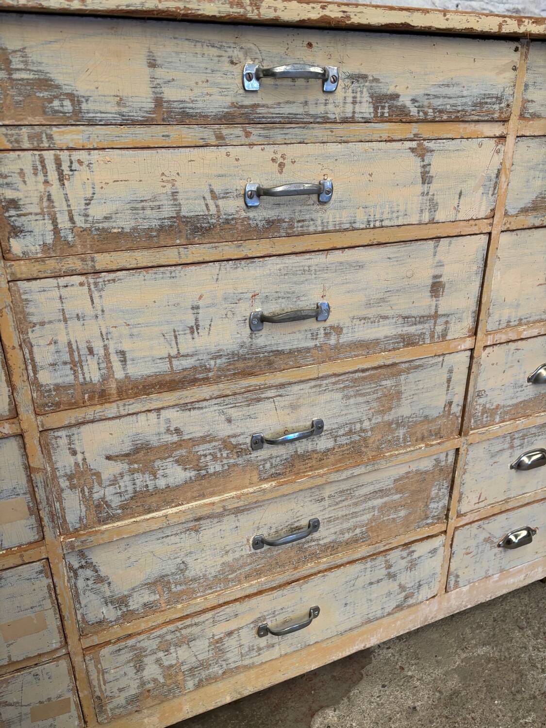 Trade furniture